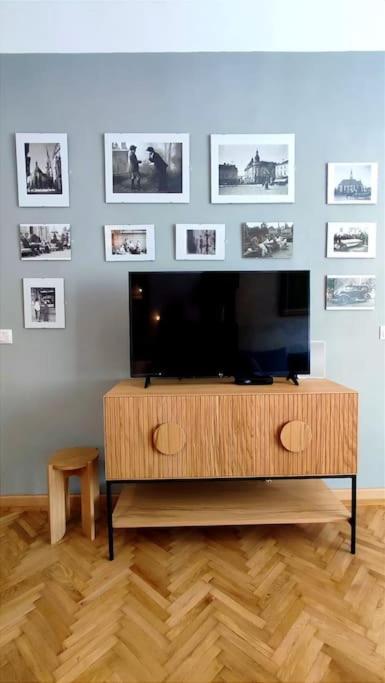 Isac 15 Central Apartment Cluj-Napoca Ngoại thất bức ảnh